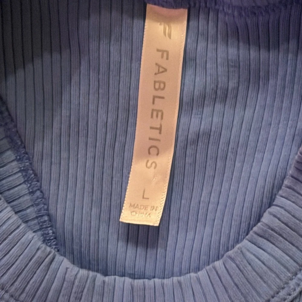 Fabletics Ribbed Blue Tank Top - Picture 2 of 3